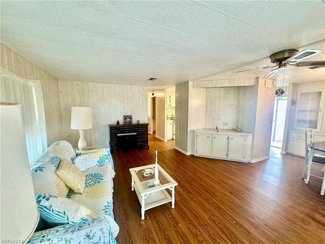 16037 Citron WAY, North Fort Myers, FL 33903