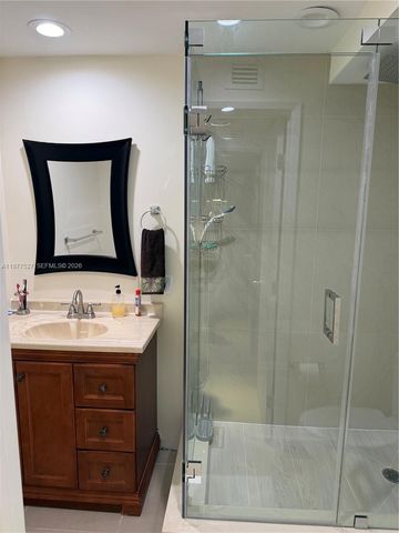 3600 Mystic Pointe Dr 615, Aventura, FL 33180