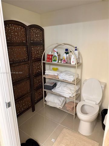 3600 Mystic Pointe Dr 615, Aventura, FL 33180