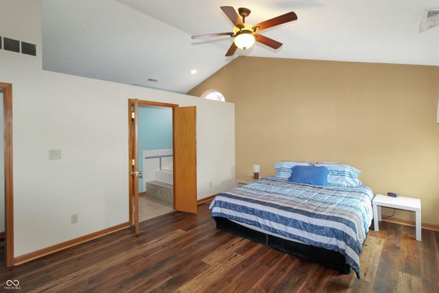 367 Grove Court, Greenwood, IN 46142