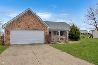 367 Grove Court, Greenwood, IN 46142