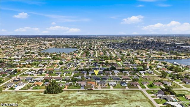 1214 SW 29th TER, Cape Coral, FL 33914