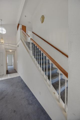 8916 Mandalay Way, Elk Grove, CA 95624