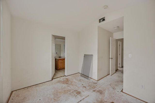 8916 Mandalay Way, Elk Grove, CA 95624