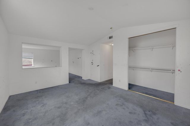 8916 Mandalay Way, Elk Grove, CA 95624