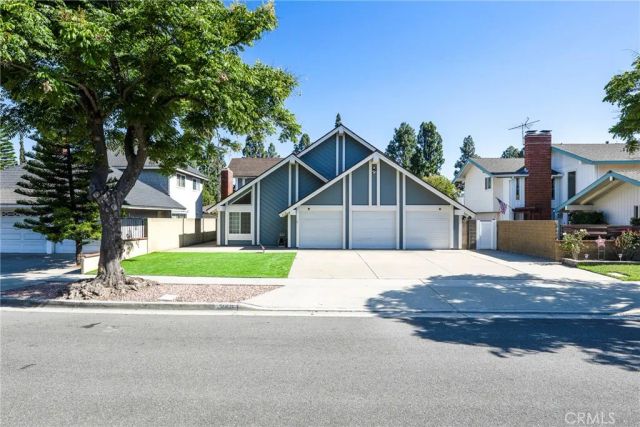 2556 E Elsiena Way, Anaheim, CA 92806