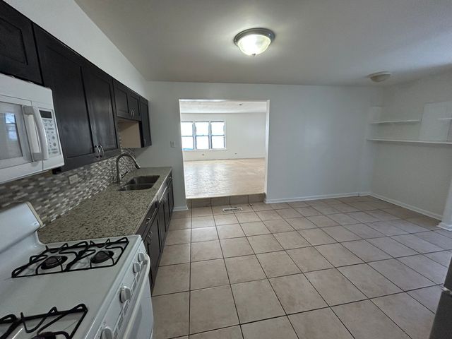 1436 Forest Place, Calumet City, IL 60409