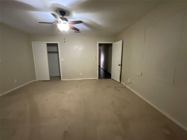 1672 Fm 318, Hallettsville, TX 77964