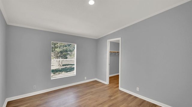 120 N Webberwood Way, Elgin, TX 78621