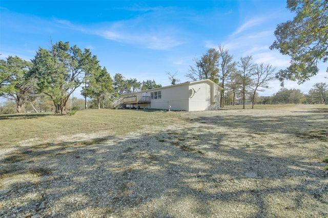 120 N Webberwood Way, Elgin, TX 78621