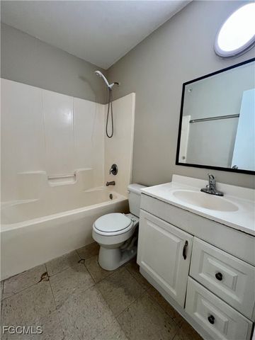 315 Rushmore AVE N, Lehigh Acres, FL 33936