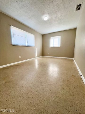 315 Rushmore AVE N, Lehigh Acres, FL 33936