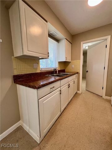 315 Rushmore AVE N, Lehigh Acres, FL 33936