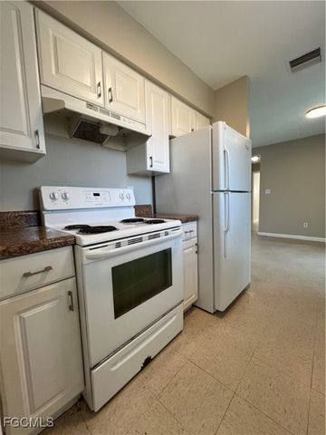 315 Rushmore AVE N, Lehigh Acres, FL 33936