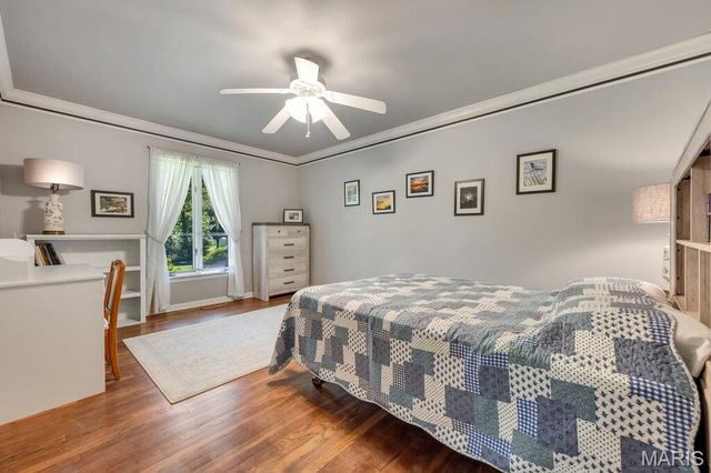 1 Huntleigh Trails Lane, St Louis, MO 63131
