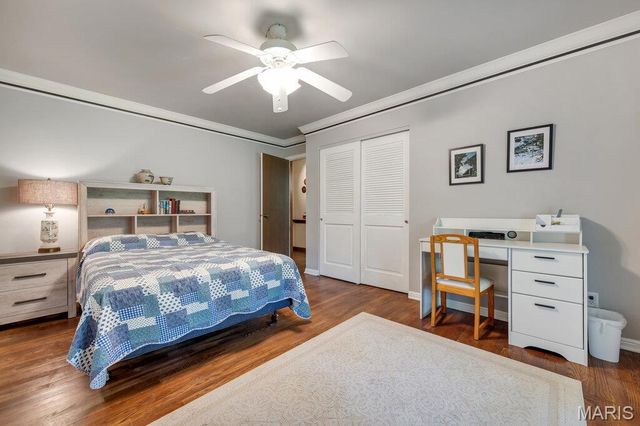 1 Huntleigh Trails Lane, St Louis, MO 63131