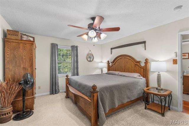 4235 Highway 50, Leslie, MO 63056