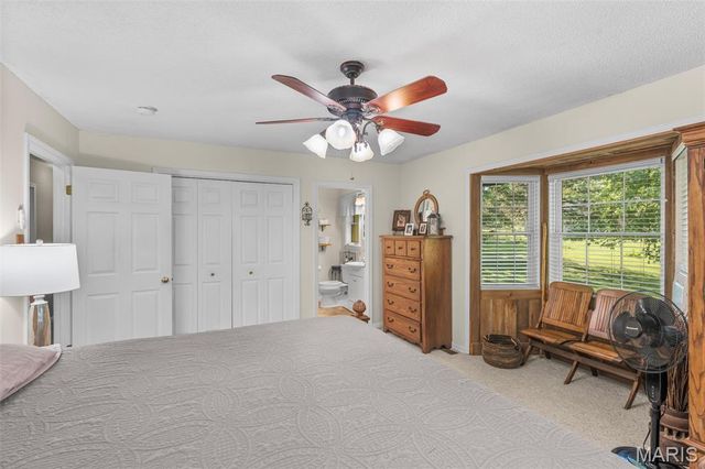 4235 Highway 50, Leslie, MO 63056