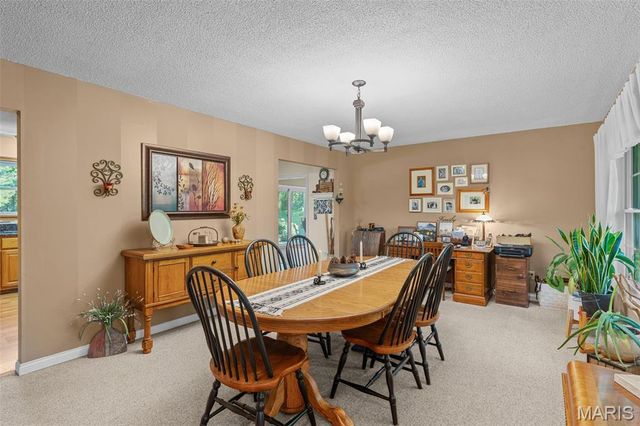 4235 Highway 50, Leslie, MO 63056