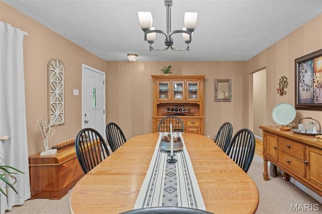 4235 Highway 50, Leslie, MO 63056