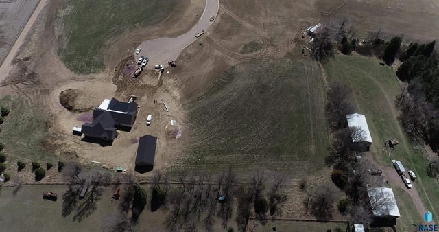 1005 N Foxtail Cir Circle, Sioux Falls, SD 57110