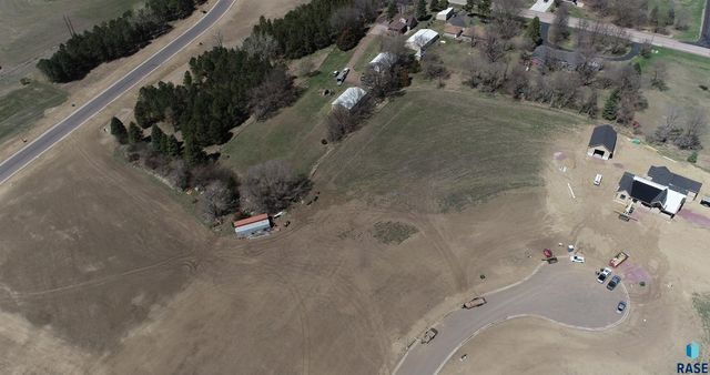 1005 N Foxtail Cir Circle, Sioux Falls, SD 57110