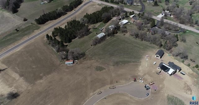 1005 N Foxtail Cir Circle, Sioux Falls, SD 57110