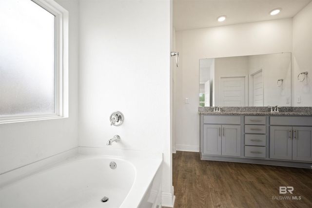 13137 Cavalier Street, Spanish Fort, AL 36527