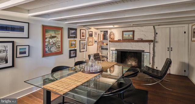 2462 N RIVER RD, New Hope, PA 18938