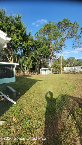 737 Geoffrey Avenue SW, Palm Bay, FL 32908