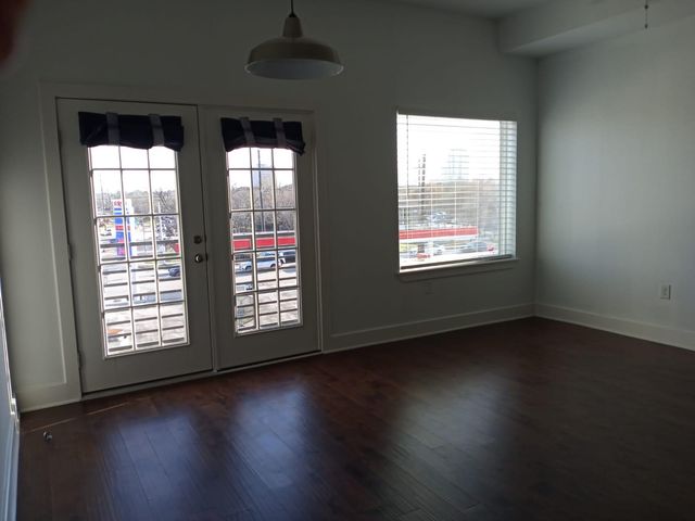 1011 Studemont Street 204, Houston, TX 77007