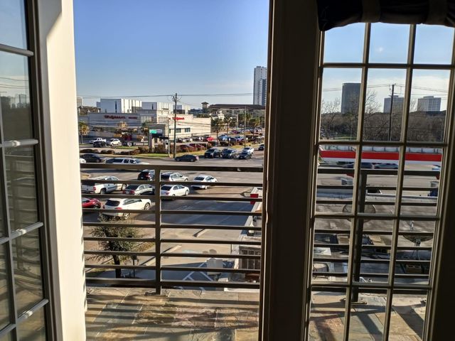 1011 Studemont Street 204, Houston, TX 77007