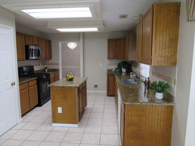 10139 Cedaredge Drive, Houston, TX 77064