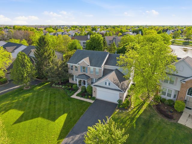4740 Whitehall Court, Algonquin, IL 60102