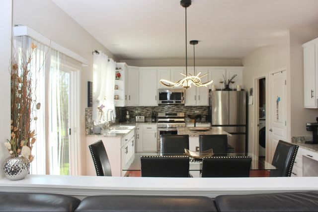 4740 Whitehall Court, Algonquin, IL 60102