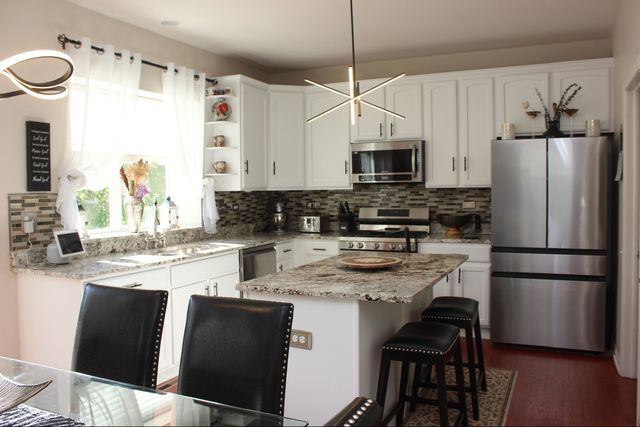 4740 Whitehall Court, Algonquin, IL 60102