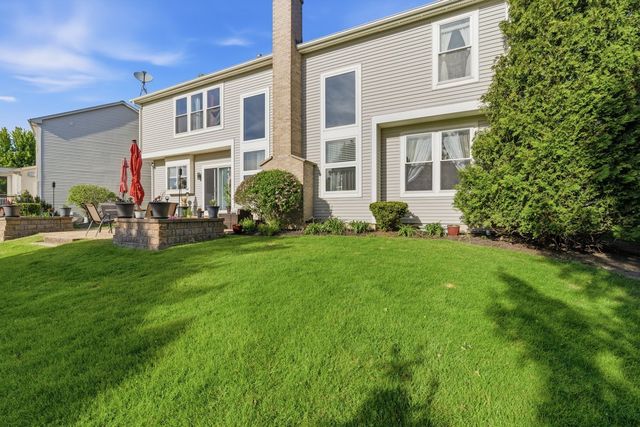 4740 Whitehall Court, Algonquin, IL 60102