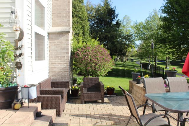 4740 Whitehall Court, Algonquin, IL 60102