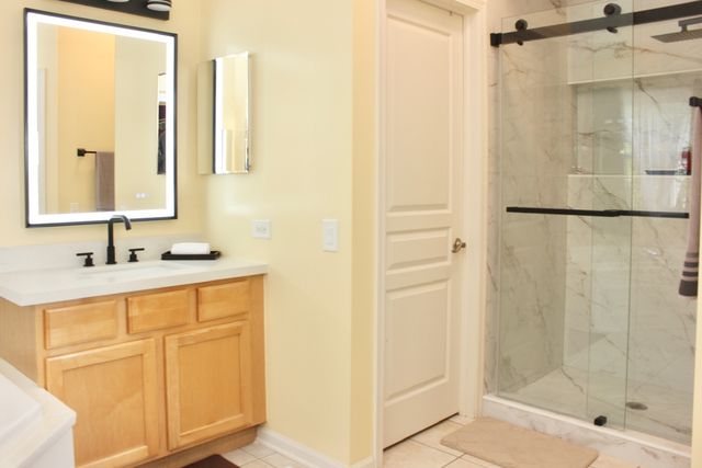4740 Whitehall Court, Algonquin, IL 60102