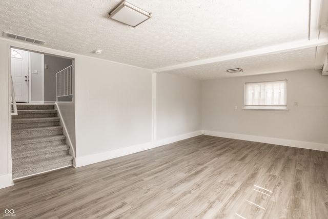 4137 Flamingo East Drive, Indianapolis, IN 46226