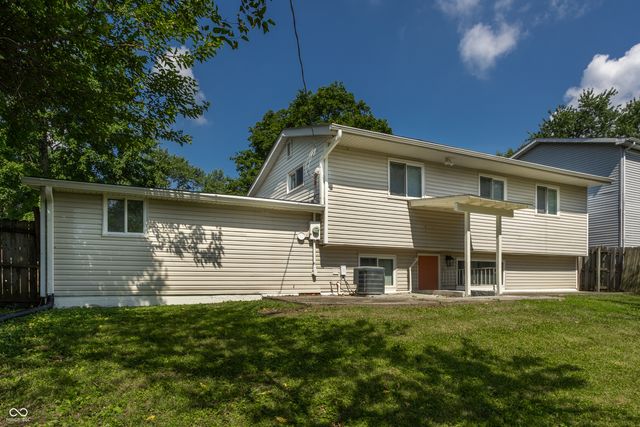 4137 Flamingo East Drive, Indianapolis, IN 46226