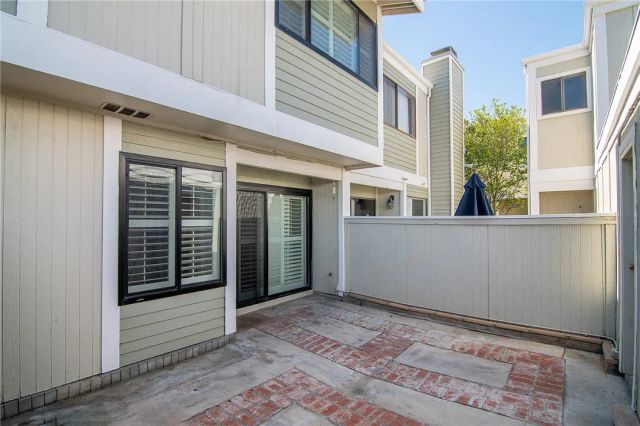 27064 Crossglade, Canyon Country, CA 91351