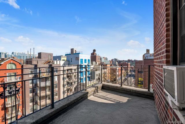 132-35 Sanford Avenue 613, Flushing, NY 11355