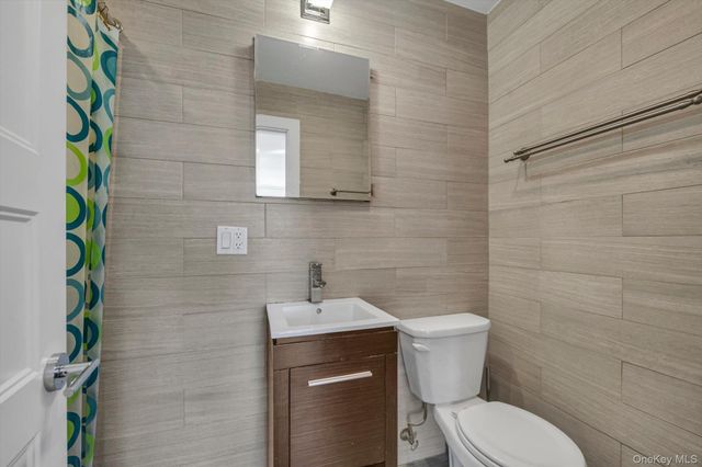 132-35 Sanford Avenue 613, Flushing, NY 11355