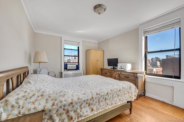 132-35 Sanford Avenue 613, Flushing, NY 11355