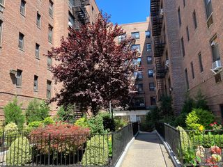 132-35 Sanford Avenue 613, Flushing, NY 11355