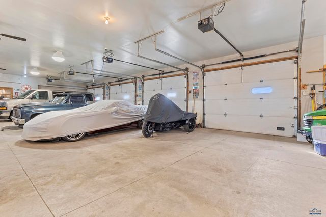 5642 BOB LN, Black Hawk, SD 57718