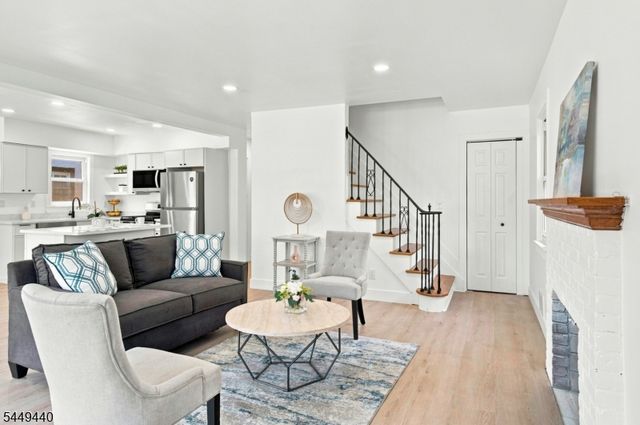 104 Belmont St, Englewood City, NJ 07631