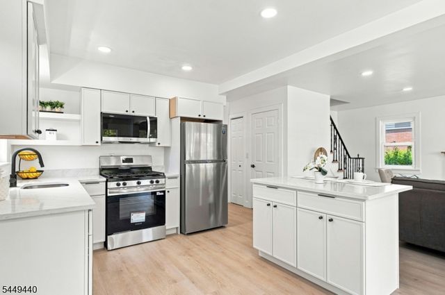 104 Belmont St, Englewood City, NJ 07631