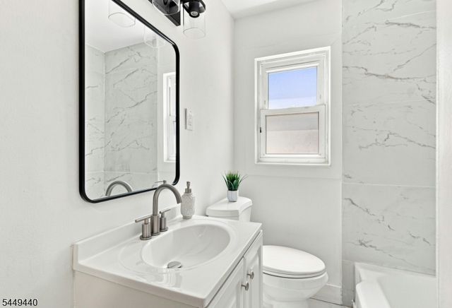 104 Belmont St, Englewood City, NJ 07631